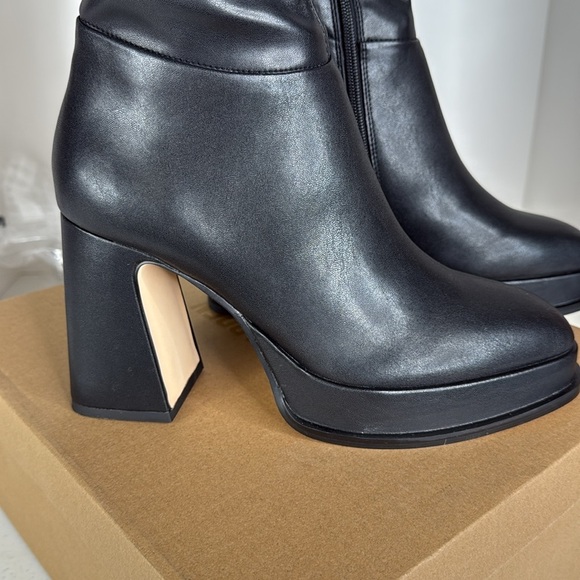 Steve Madden MYNDIE BLACK Boots Size 10 - Picture 11 of 12